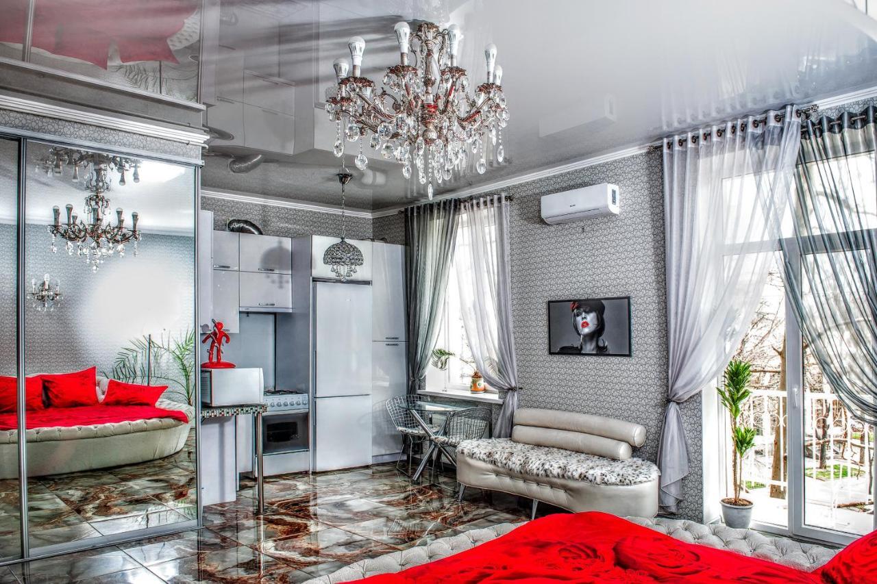 Soborna Square Apartment Odesa Exterior foto